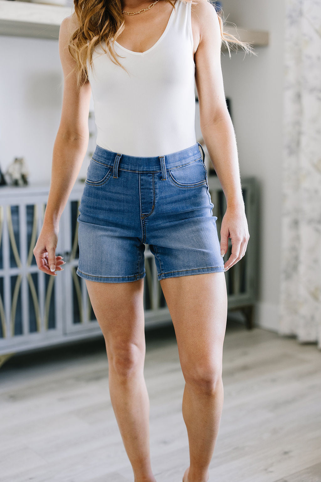 Load image into Gallery viewer, Perry High Rise Denim Shorts