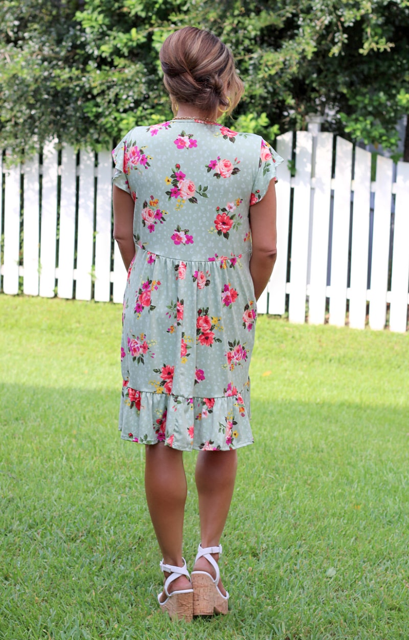 Load image into Gallery viewer, Can’t Fight The Feeling Floral Dress