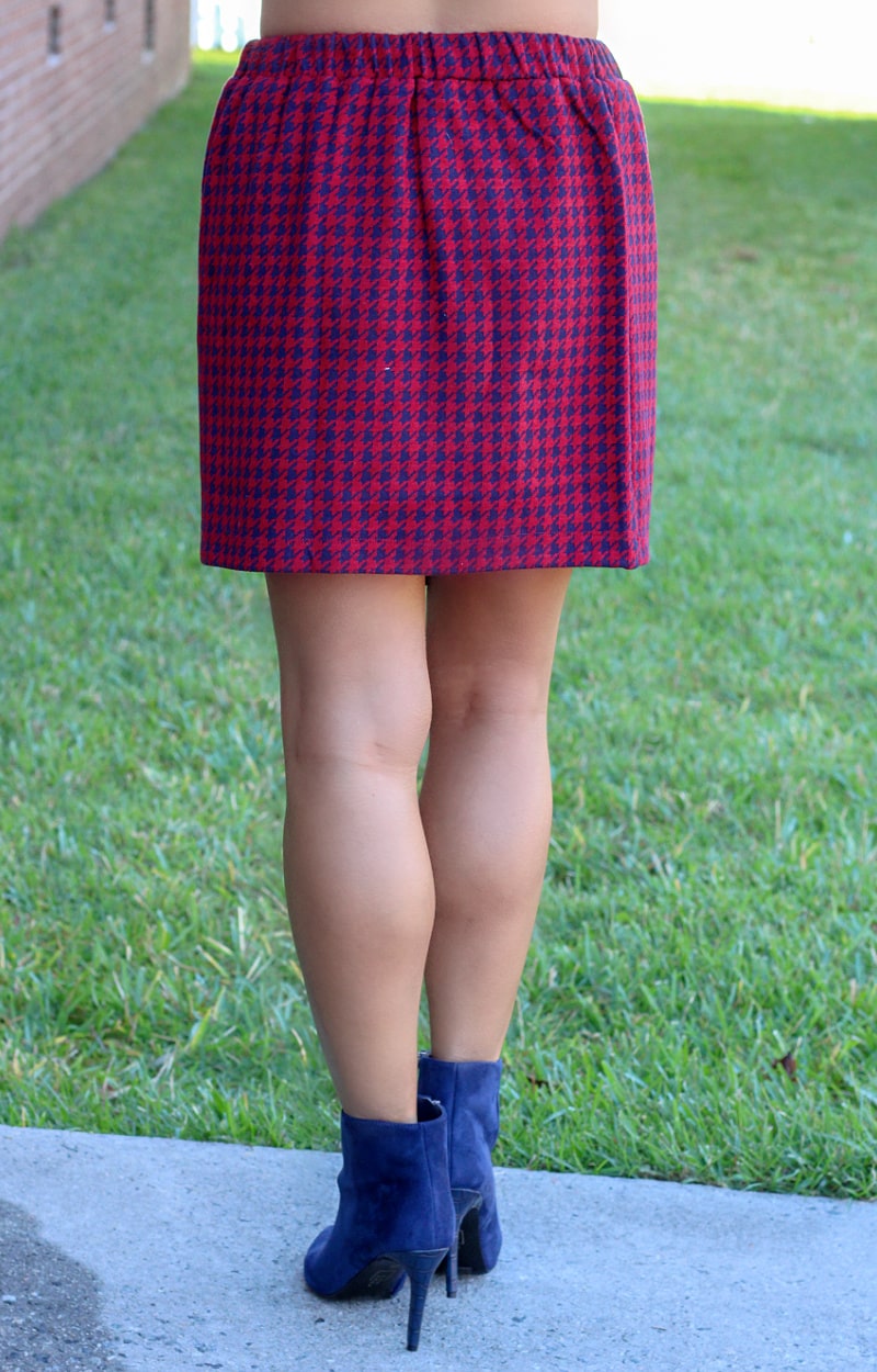 Load image into Gallery viewer, See Right To It Houndstooth Skirt