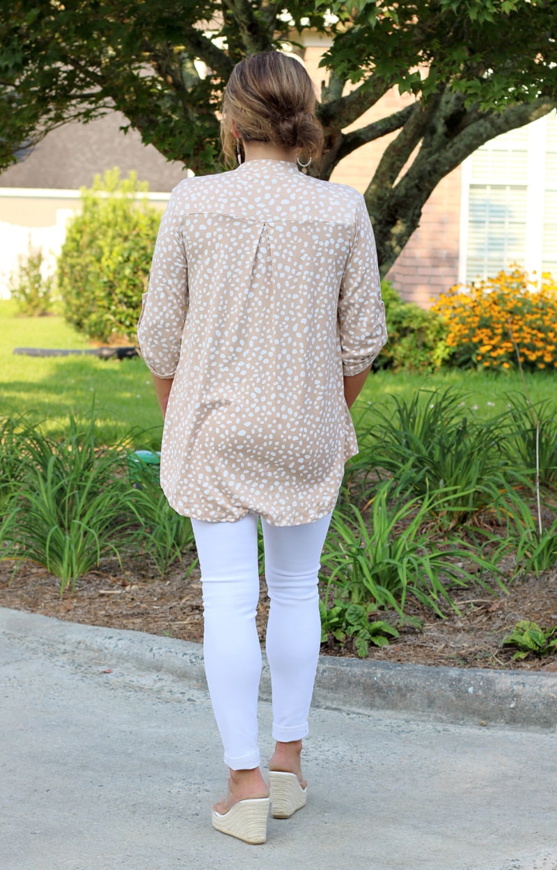 A United Front Print Top - Taupe