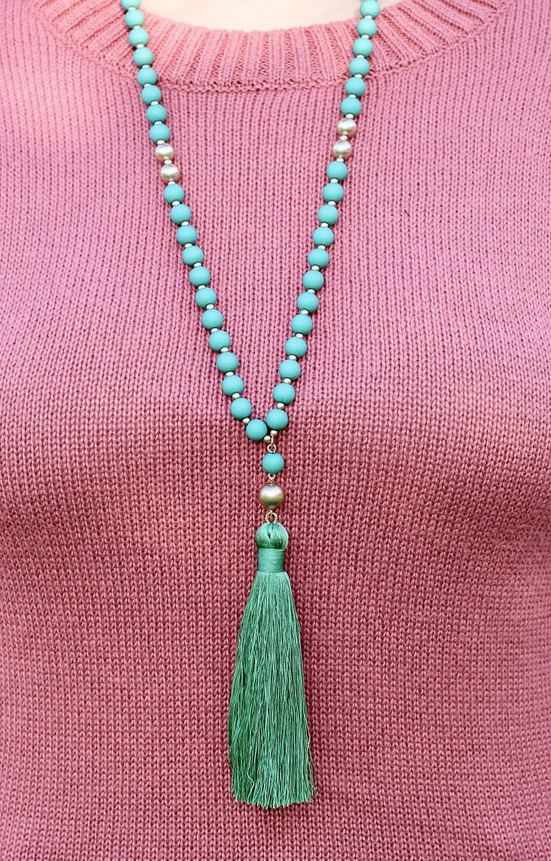 Simplistic Beauty Necklace - Green