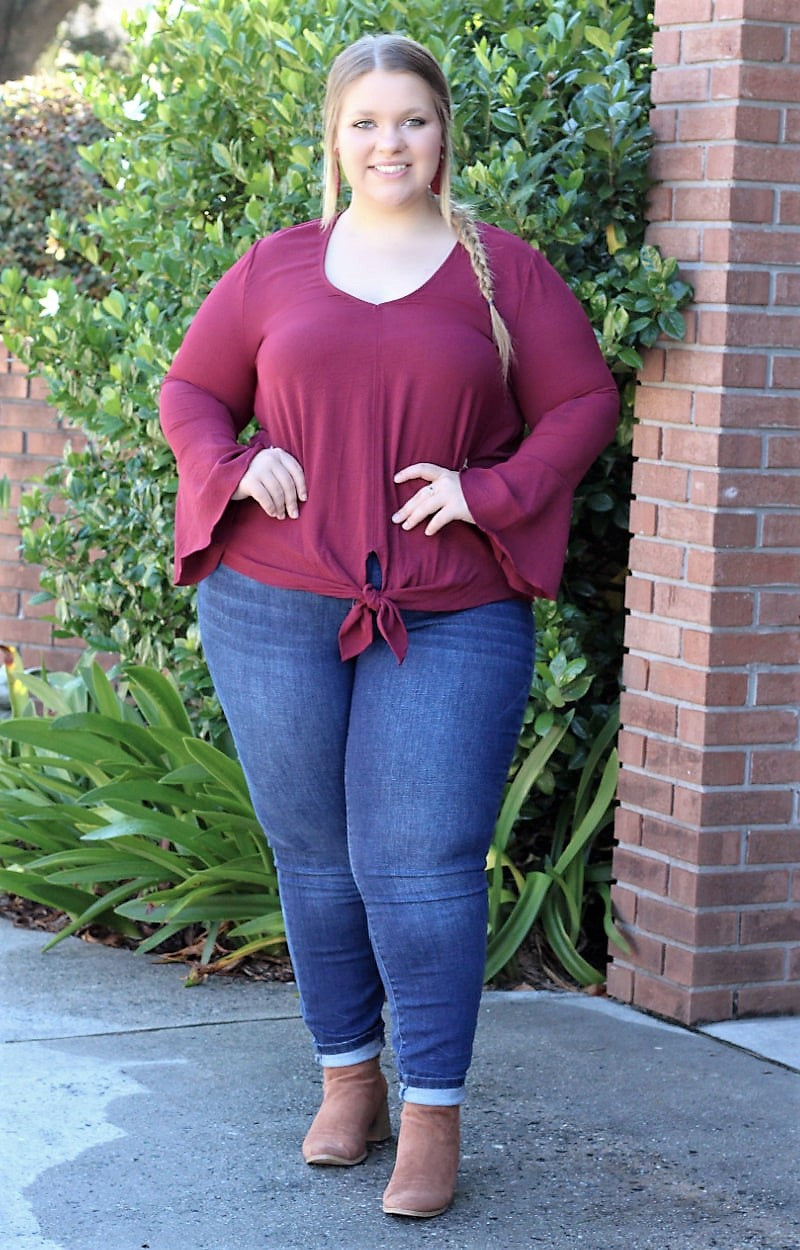Load image into Gallery viewer, A Flare And A Bow Top - Burgundy