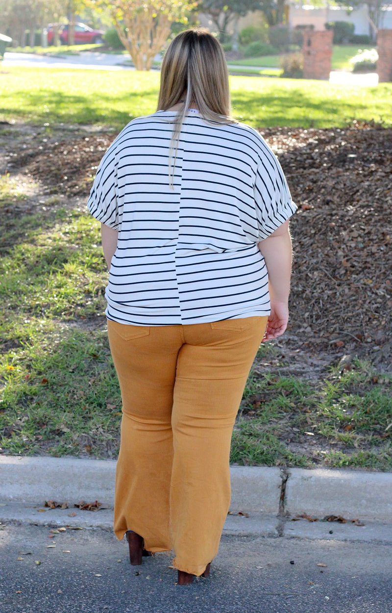 Load image into Gallery viewer, Much Ado About Nothing Striped Top - Ivory