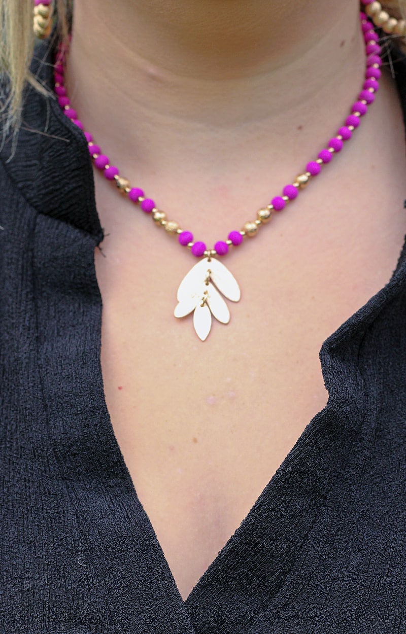 Load image into Gallery viewer, See The Good Necklace - Fuchsia
