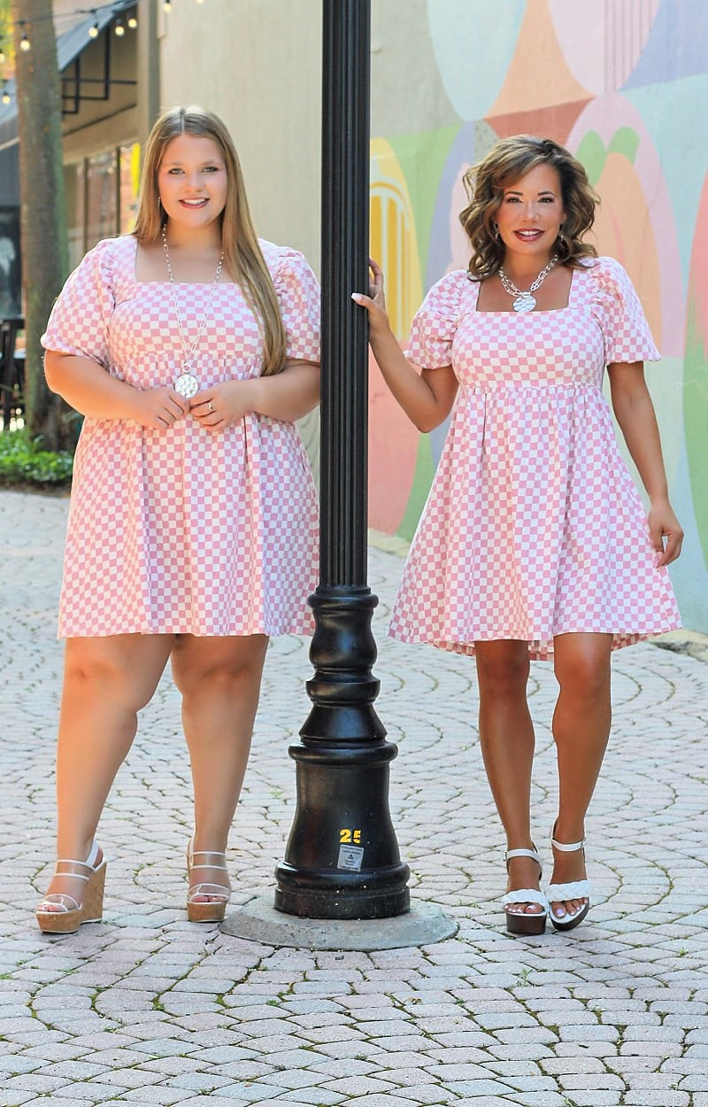 The Moment Checkered Dress - Pink