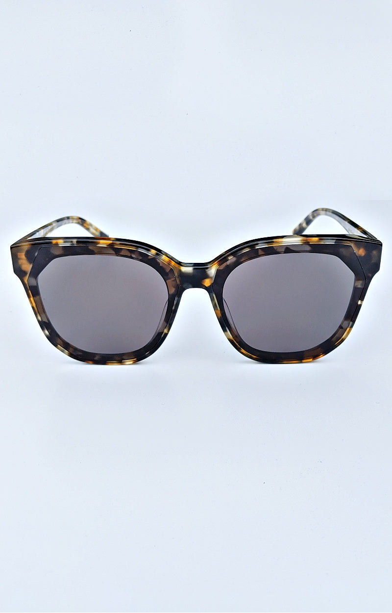 DIFF - Gia Sea Tortoise Gray Sunglasses