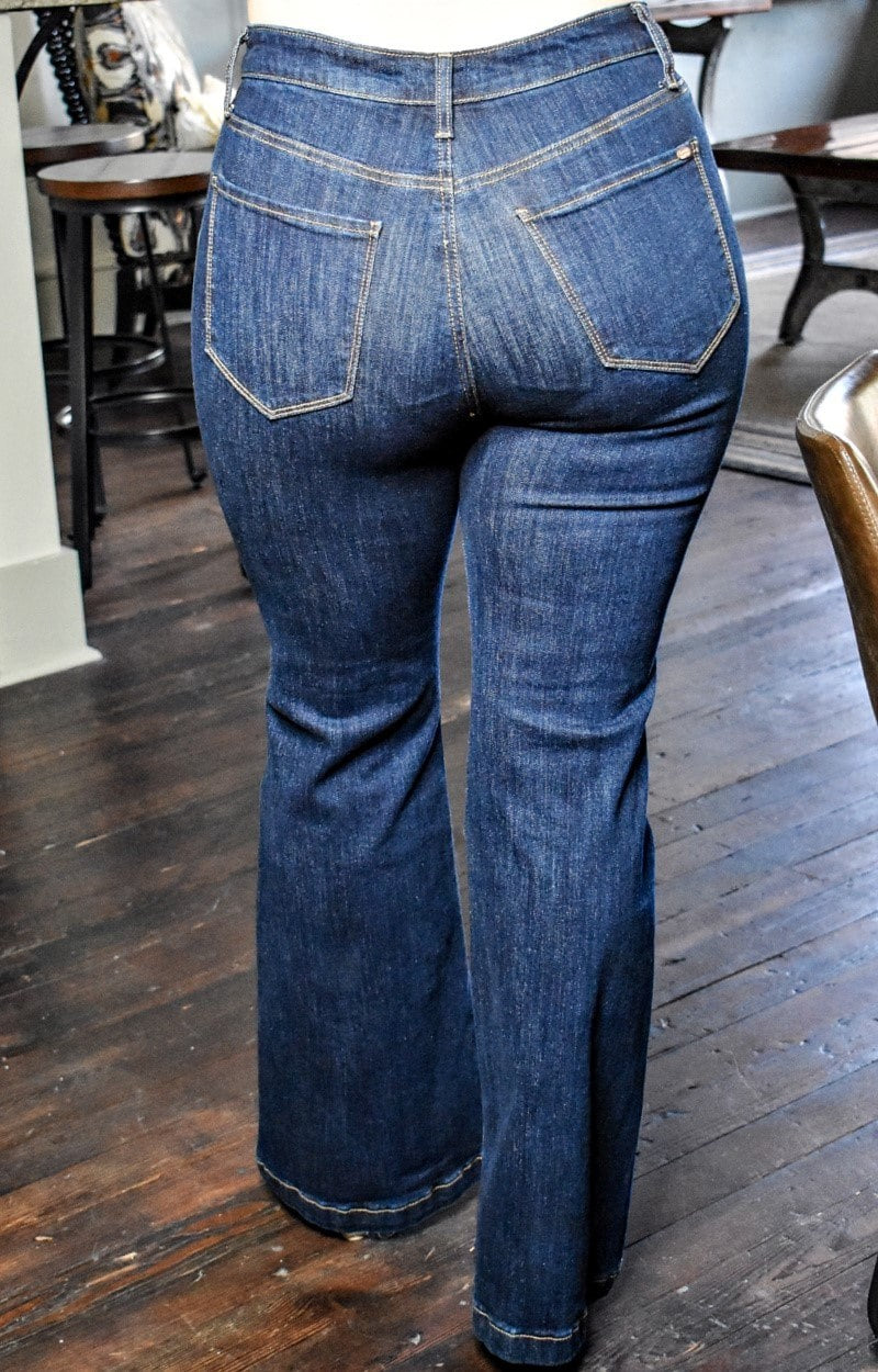 Load image into Gallery viewer, No Excuses Flare Jeans