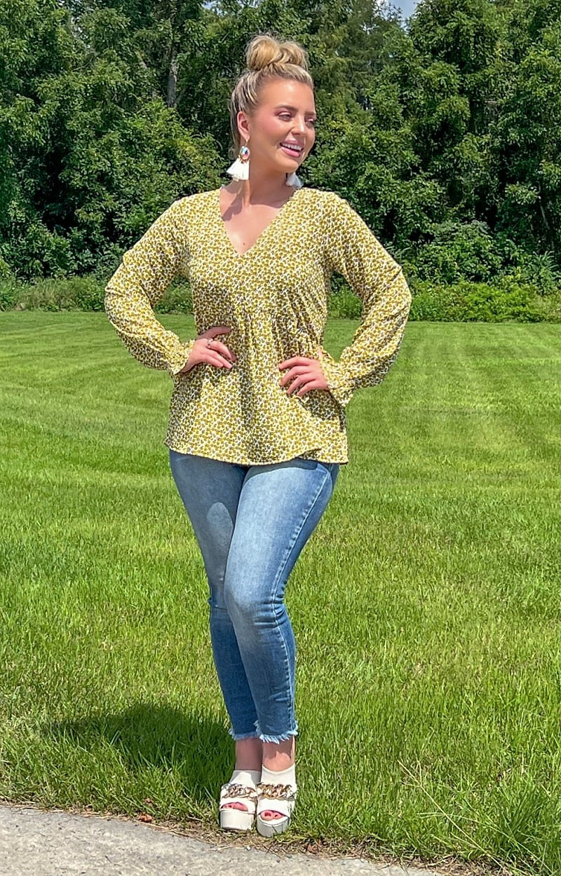 Load image into Gallery viewer, Call Me Sugar Floral Top - Olive