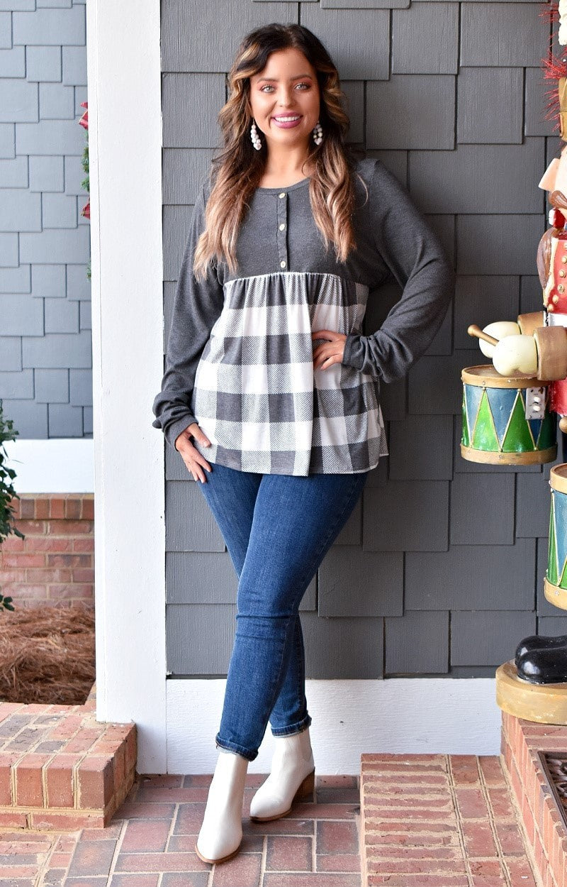 Load image into Gallery viewer, Got It All Plaid Top - Gray/White