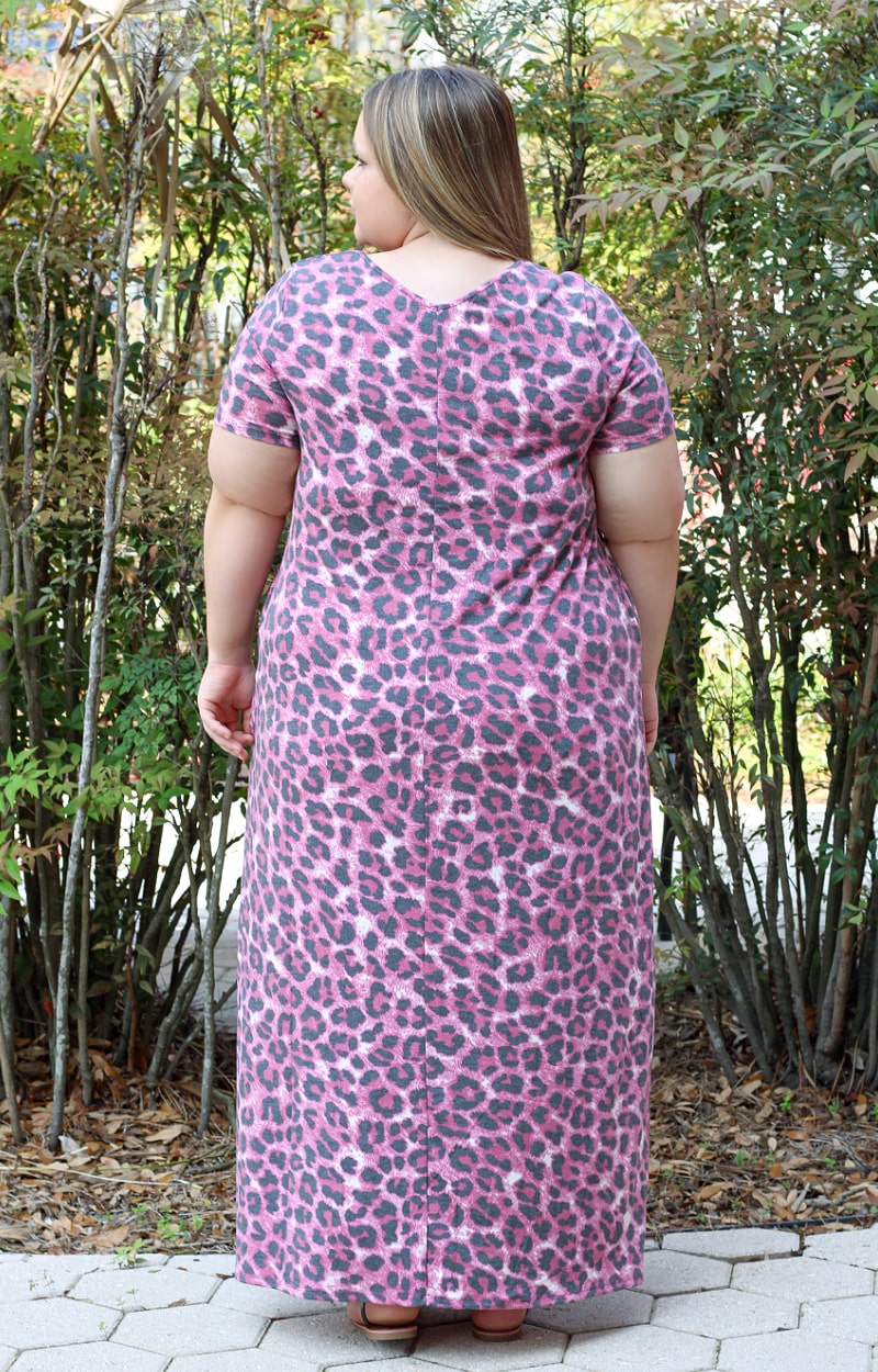 Load image into Gallery viewer, Fully Convinced Leopard Maxi Dress - Pink