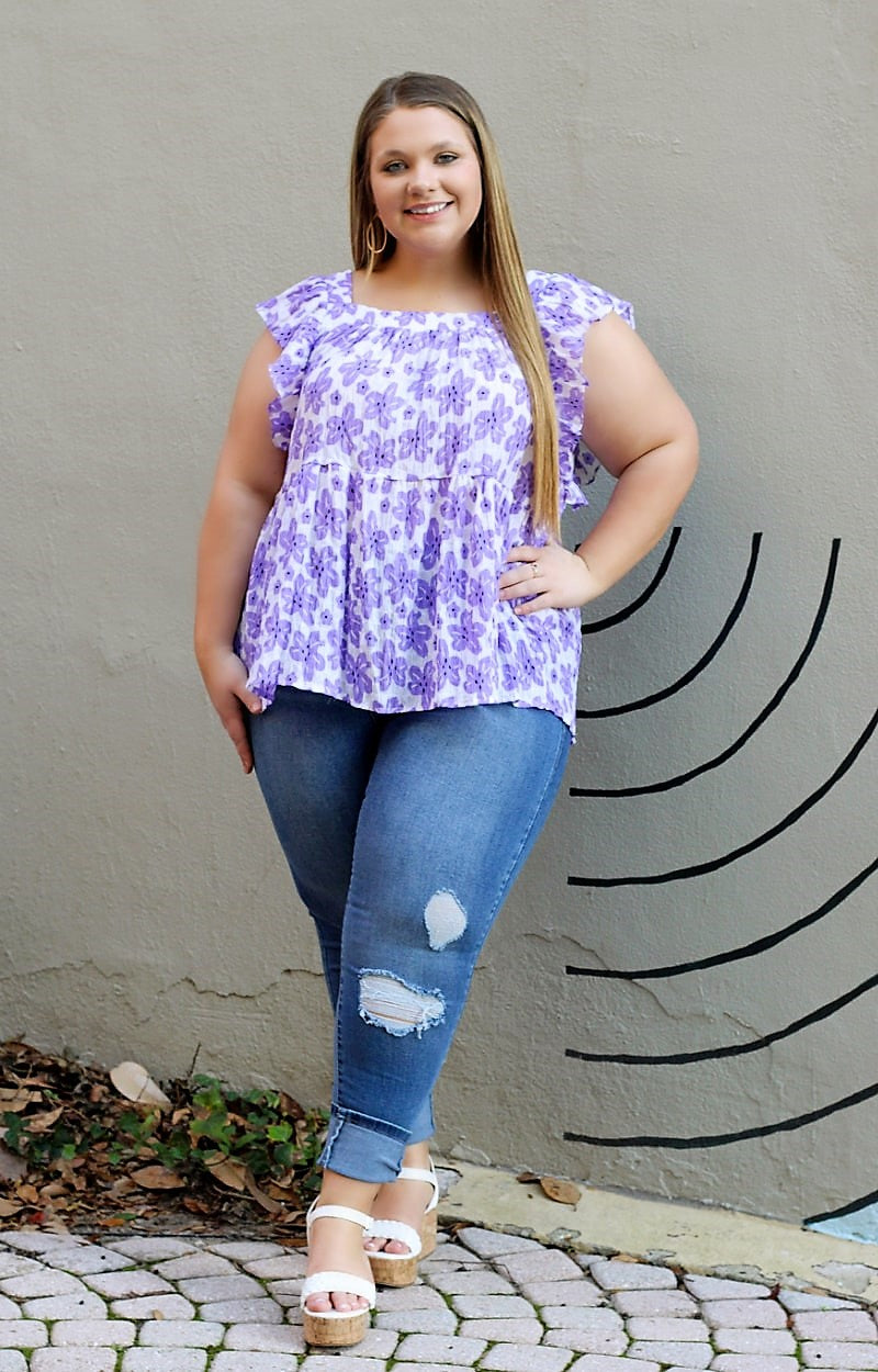 Load image into Gallery viewer, Sealed With A Kiss Floral Top - Purple