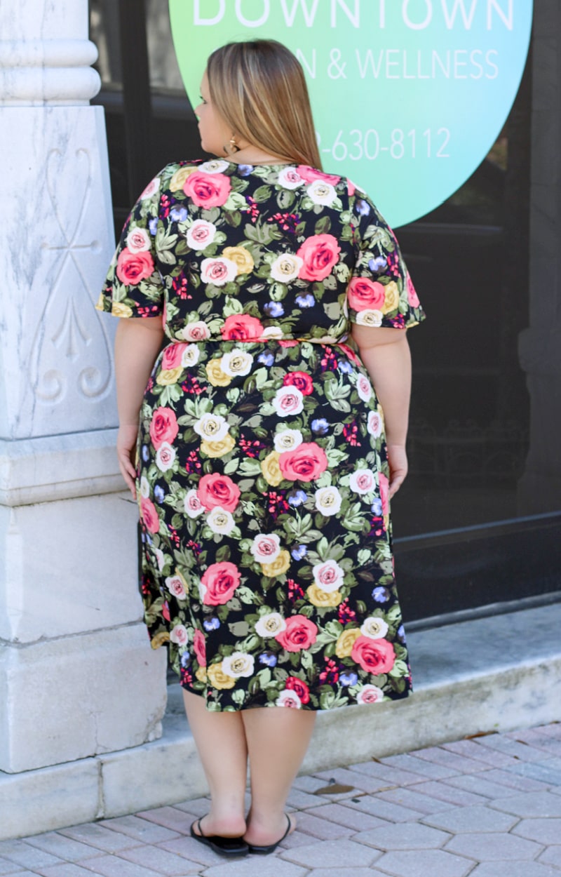 Load image into Gallery viewer, Not Enough Time Floral Dress - Black