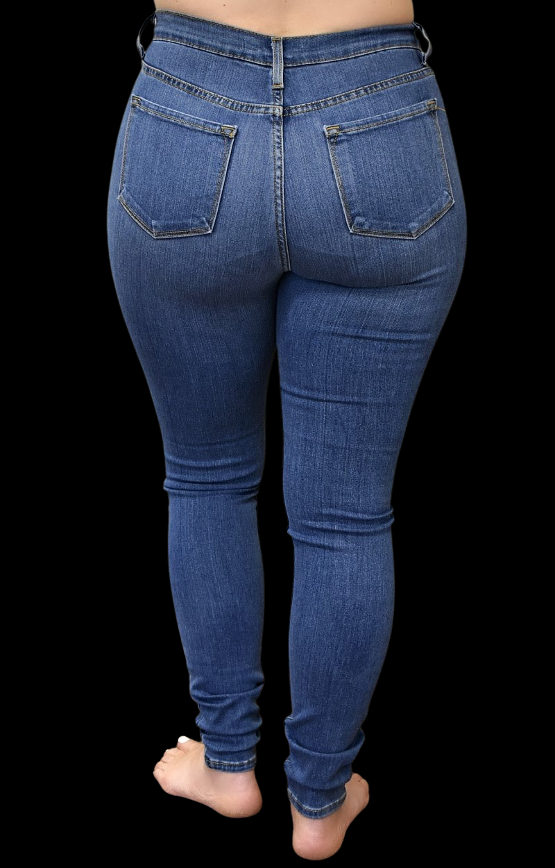 Load image into Gallery viewer, Feeling Just Right Skinny Jeans