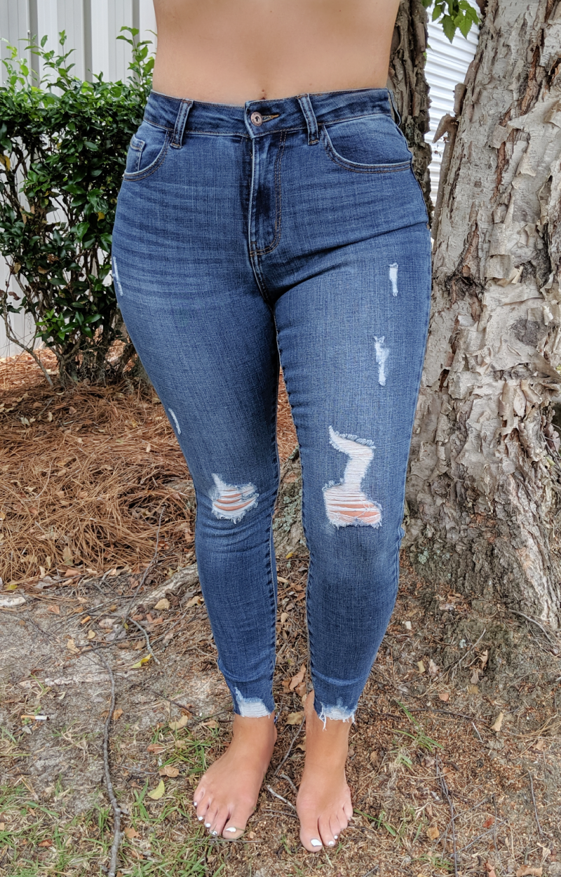 Load image into Gallery viewer, Break Away Distressed Jeans