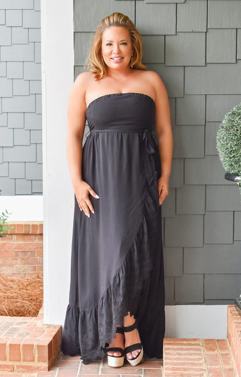 Load image into Gallery viewer, All Smiles Embroidered Maxi Dress - Black
