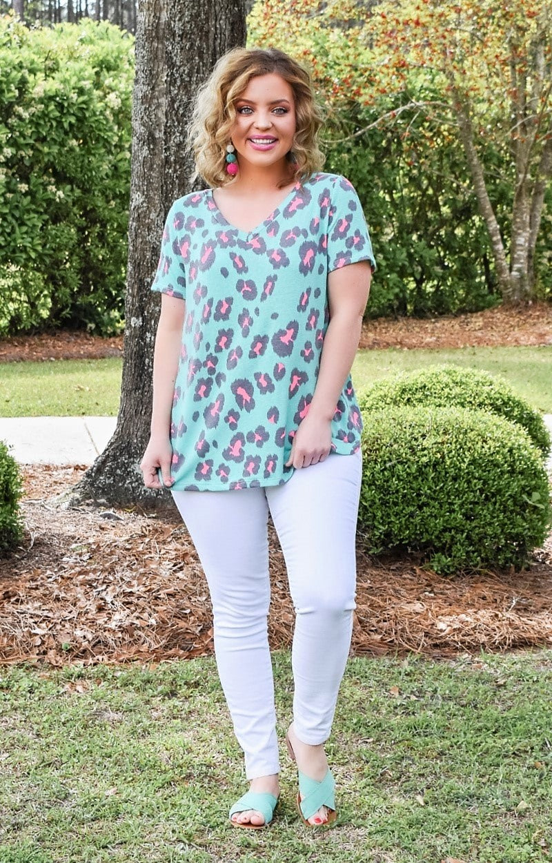 Load image into Gallery viewer, Don&#39;t Make Me Blush Leopard Print Top - Mint/Pink