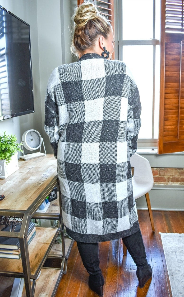 Load image into Gallery viewer, Risking It All Plaid Cardigan - Black/Ivory
