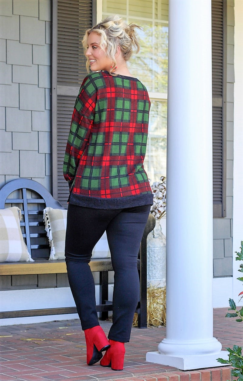 Start Your Day Plaid Top - Red/Green
