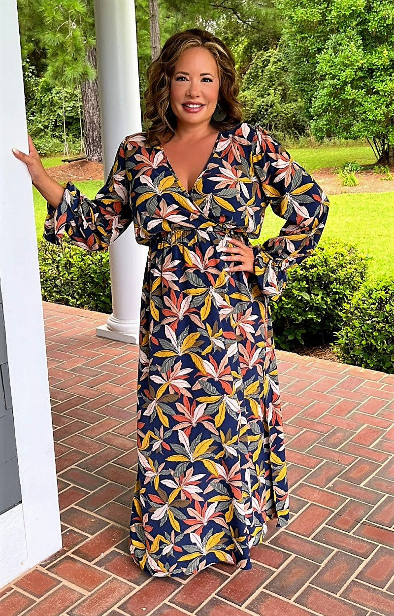 Load image into Gallery viewer, No Greater Feeling Print Maxi Dress - Navy