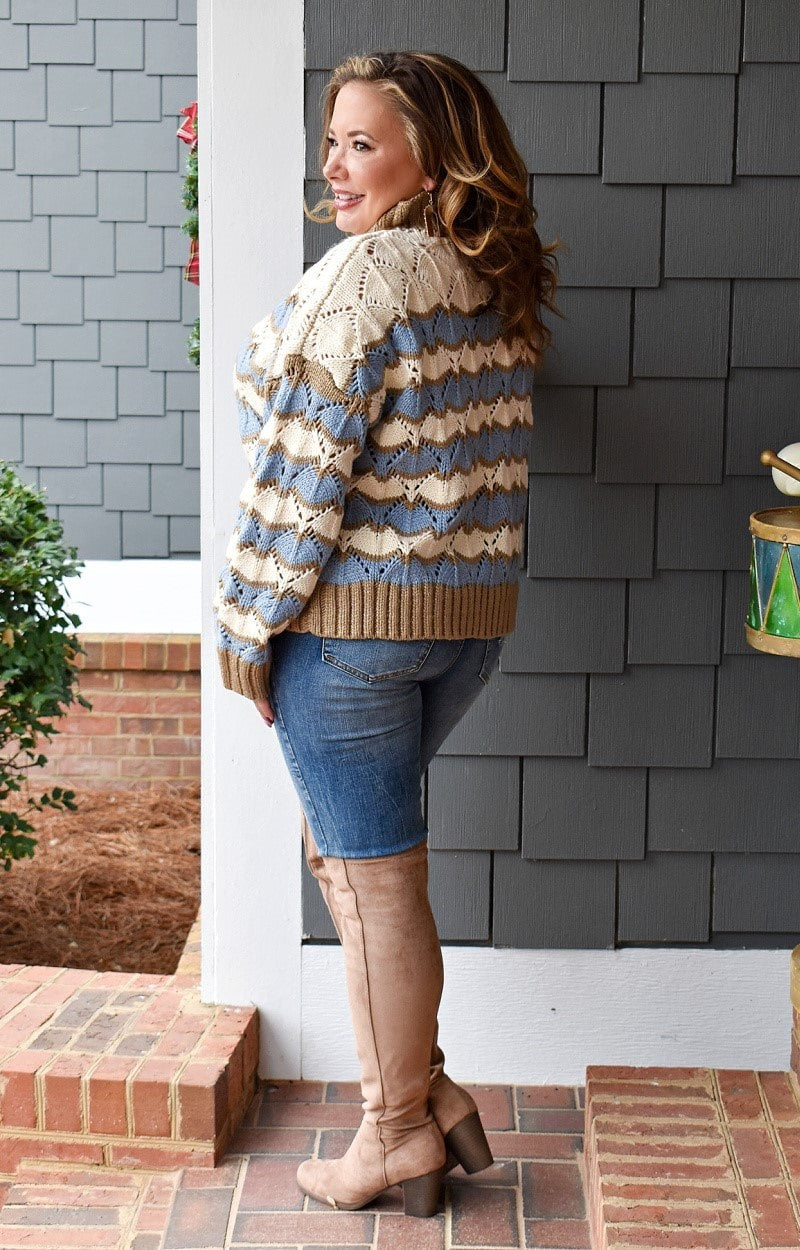 Load image into Gallery viewer, Give Me Chills Oversized Print Sweater - Cream/Blue