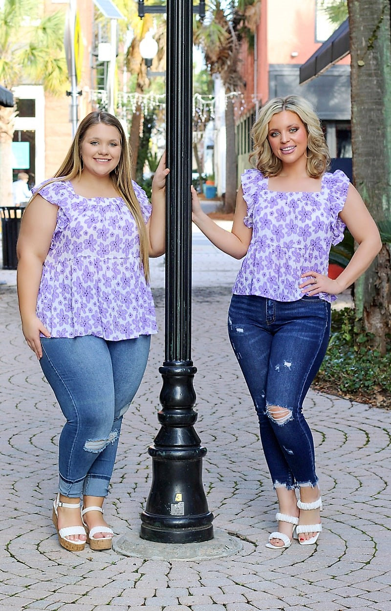 Load image into Gallery viewer, Sealed With A Kiss Floral Top - Purple