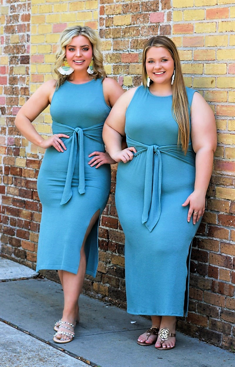 Load image into Gallery viewer, Out On The Town Midi Dress - Teal